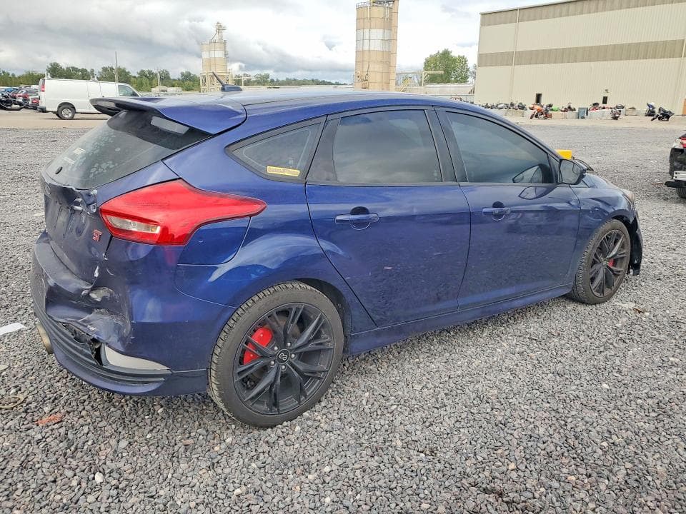 2017 FORD FOCUS ST 3