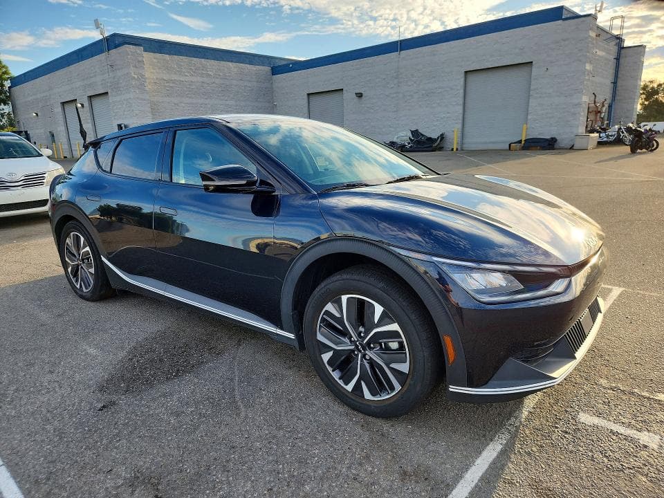 2024 KIA EV6 LIGHT LONG RANGE 4