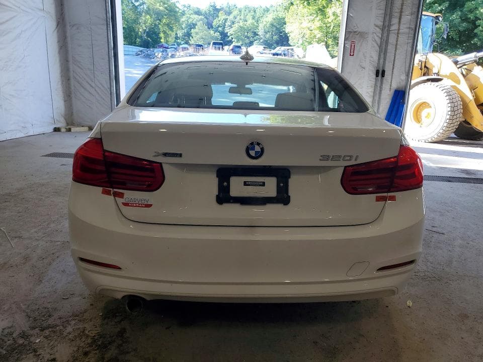 2018 BMW 320 XI 6