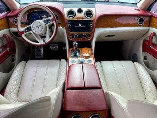 2017 BENTLEY BENTAYGA 9