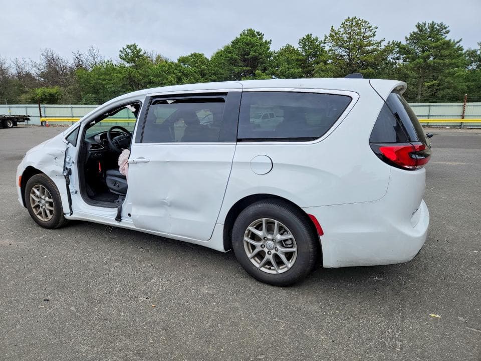 2026 CHRYSLER PACIFICA SELECT 2
