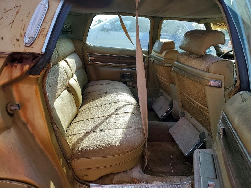 1971 CADILLAC FLEETWOO 10