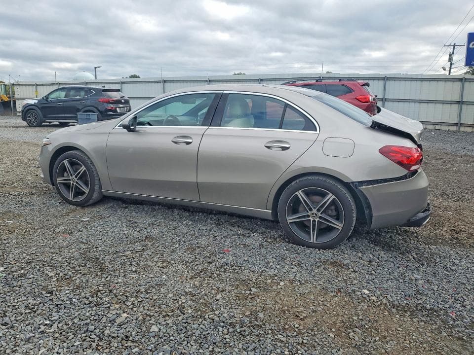 2019 MERCEDES-BENZ A 220 4MATIC 2