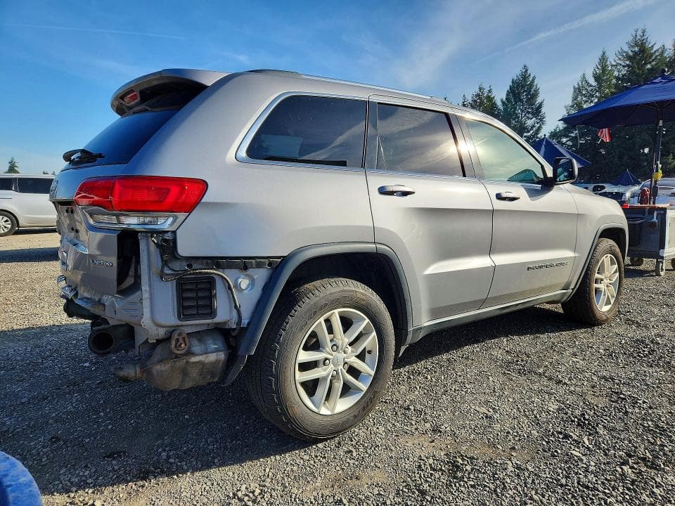 2017 JEEP GRAND CHEROKEE LAREDO 3