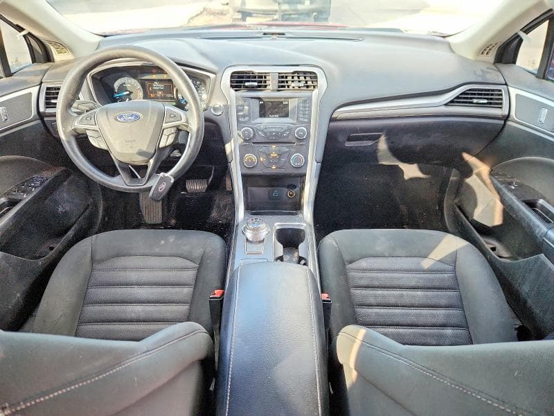 2017 FORD FUSION SE 8