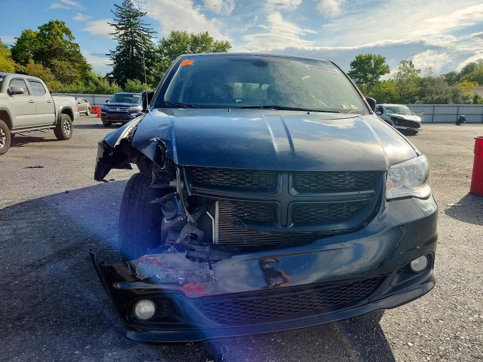 2019 DODGE GRAND CARAVAN SXT 5