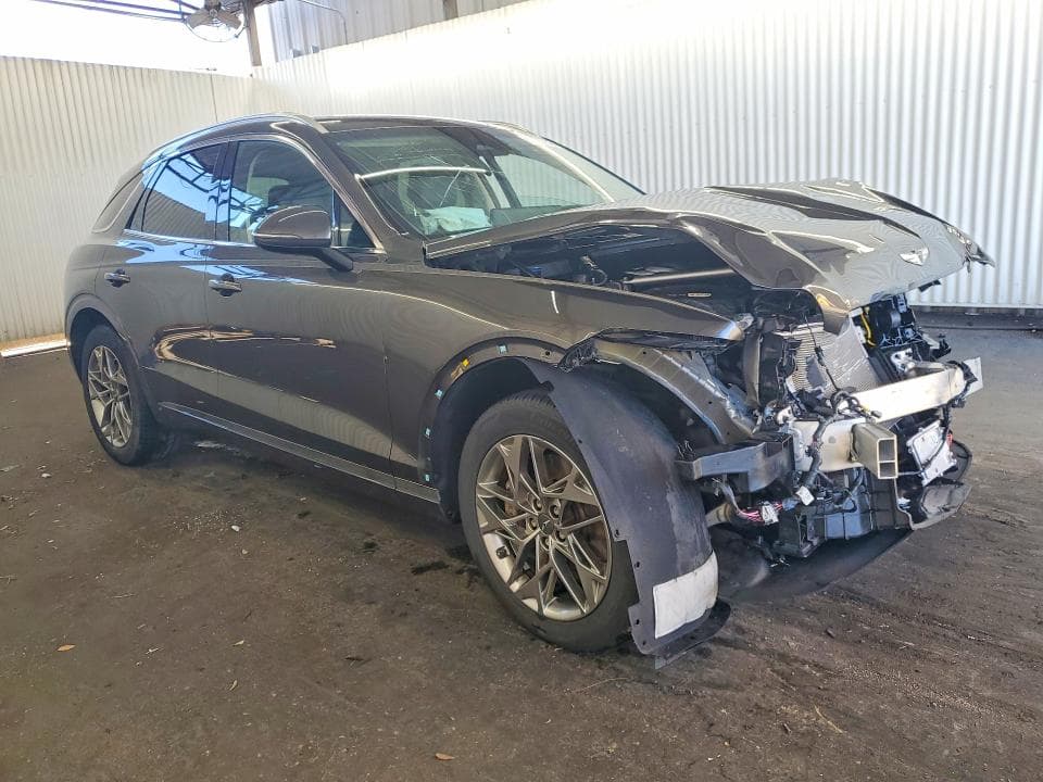 2025 GENESIS GV70 2.5T STANDARD 4