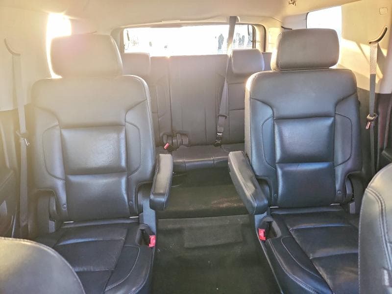 2019 GMC YUKON SLT 10