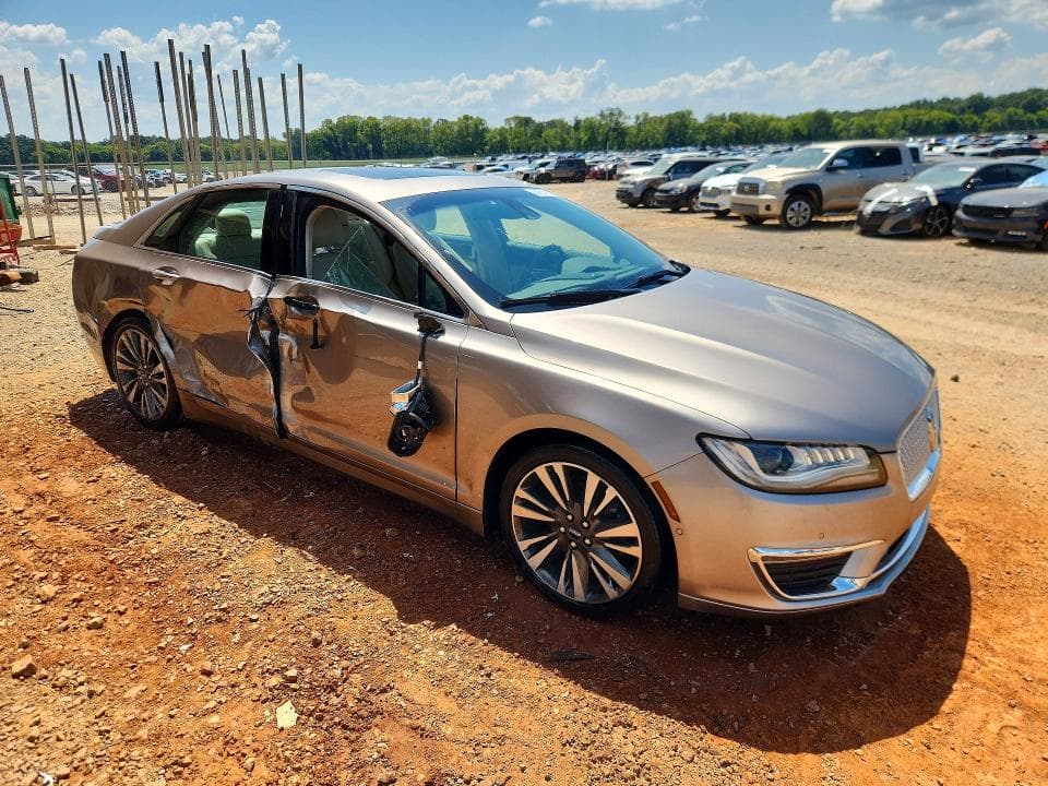 2020 LINCOLN MKZ RESERVE 4
