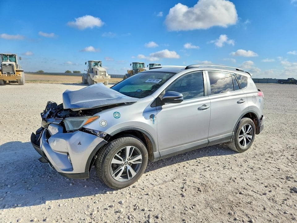 2018 TOYOTA RAV4 XLE