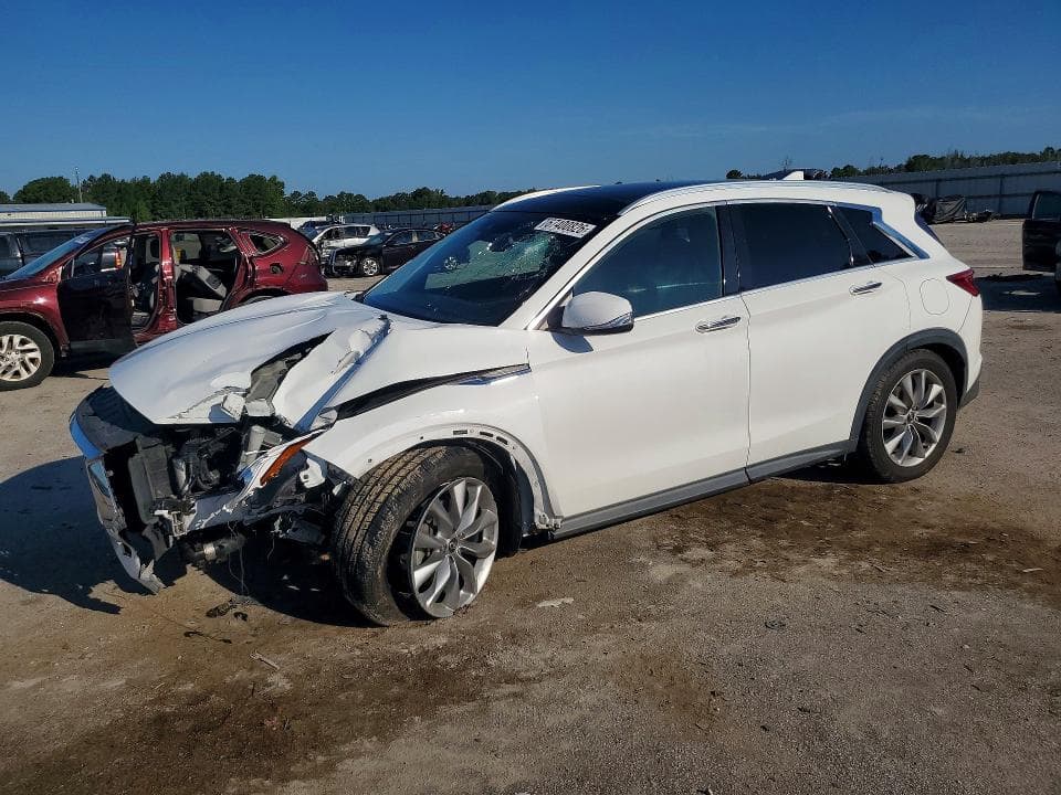 2019 INFINITI QX50 LUXE