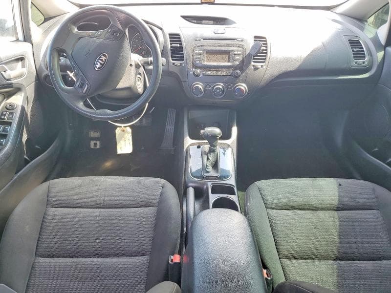 2017 KIA FORTE LX 8