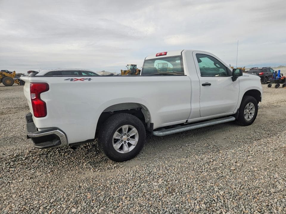 2024 CHEVROLET SILVERADO K1500 3