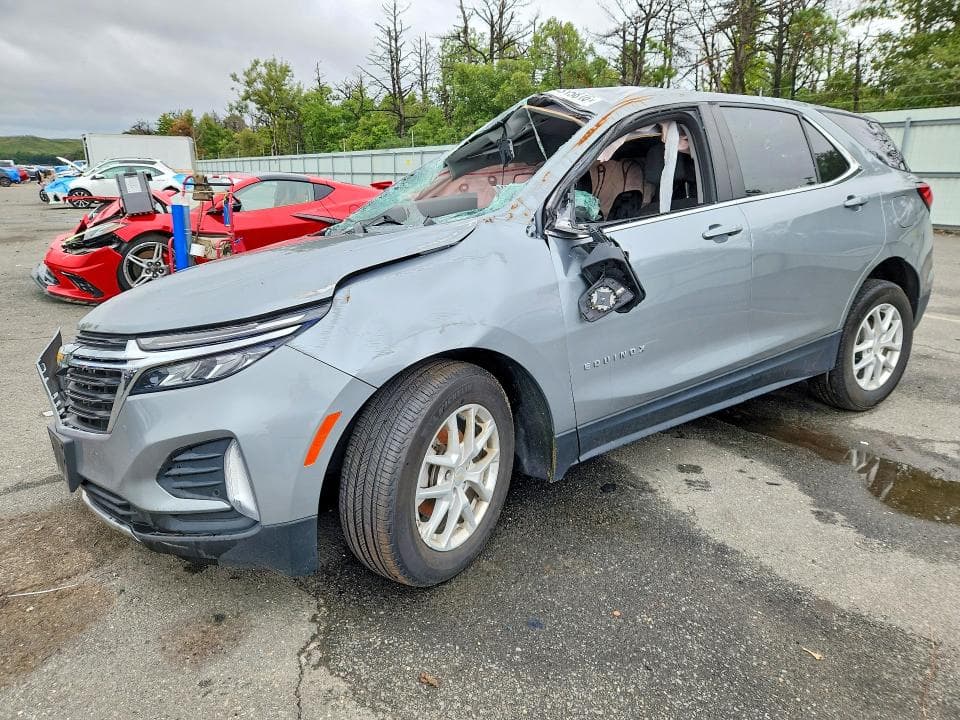 2024 CHEVROLET EQUINOX LT - 1