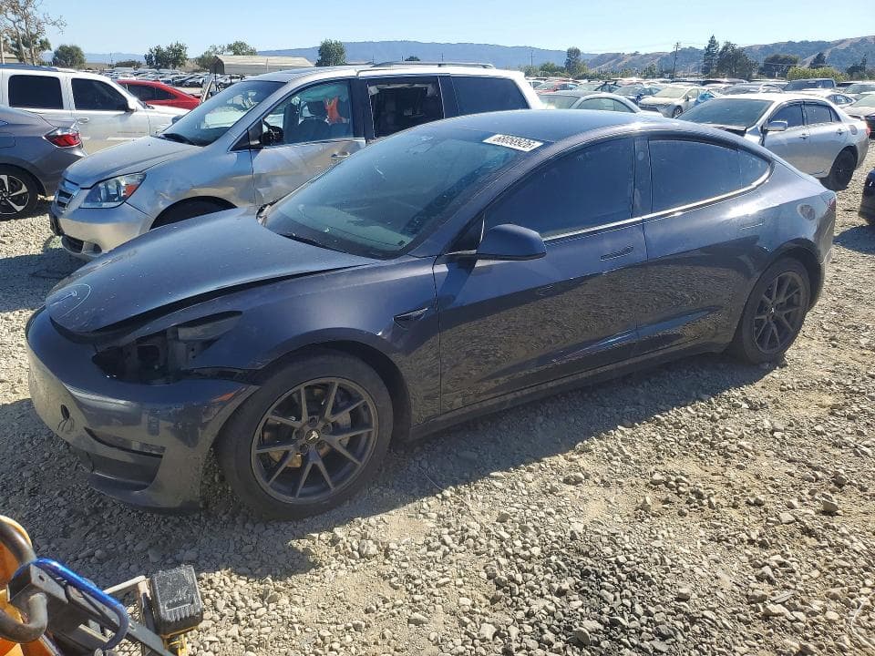 2023 TESLA MODEL 3 - 1