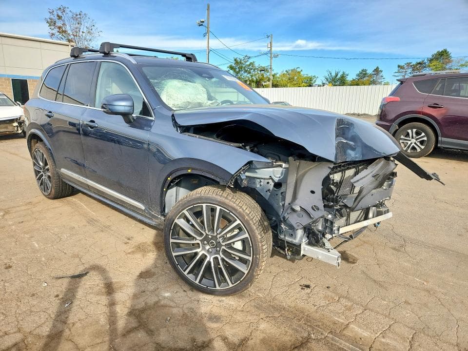 2026 VOLVO XC90 PLUS 4