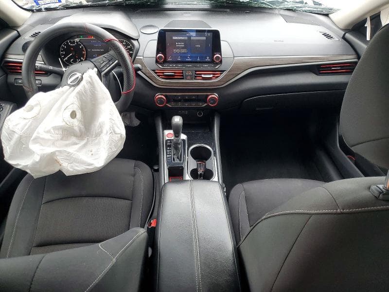 2024 NISSAN ALTIMA SV 8
