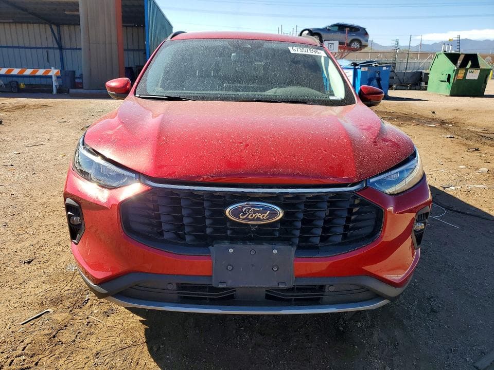 2024 FORD ESCAPE PLATINUM 5