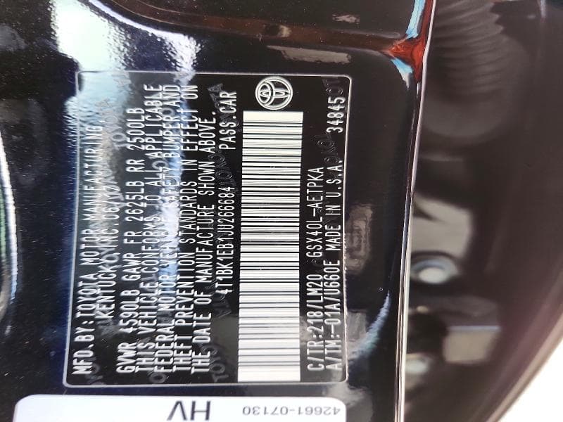 2018 TOYOTA AVALON LIMITED 12