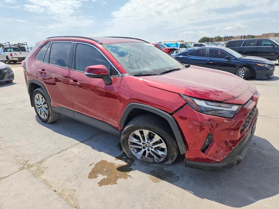 2024 TOYOTA RAV4 XLE PREMIUM 4