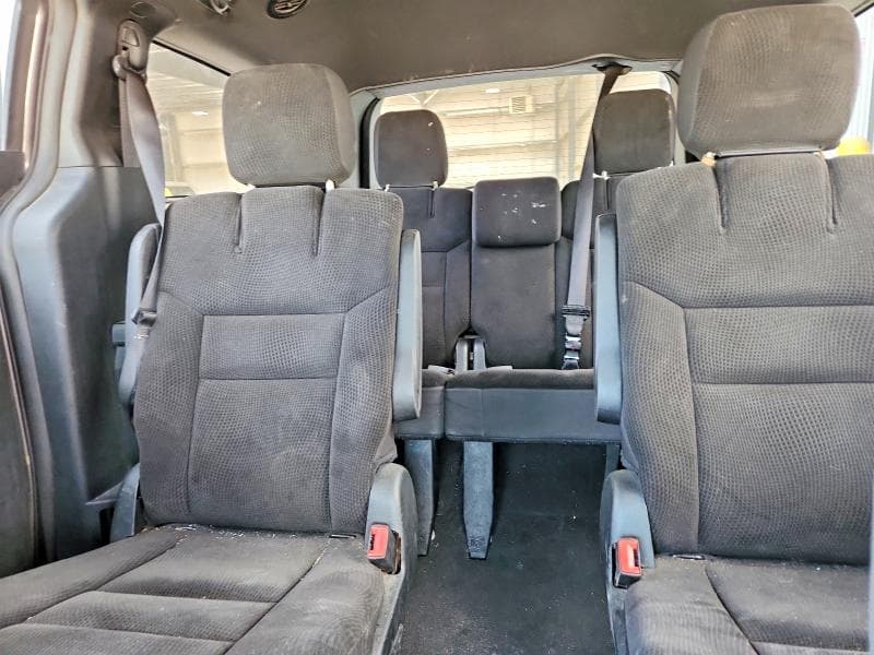 2018 DODGE GRAND CARAVAN SE 10