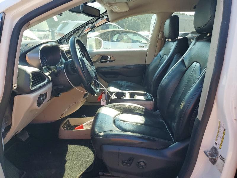2020 CHRYSLER PACIFICA TOURING L 7
