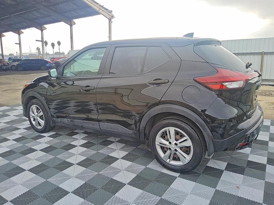 2023 NISSAN KICKS S 2