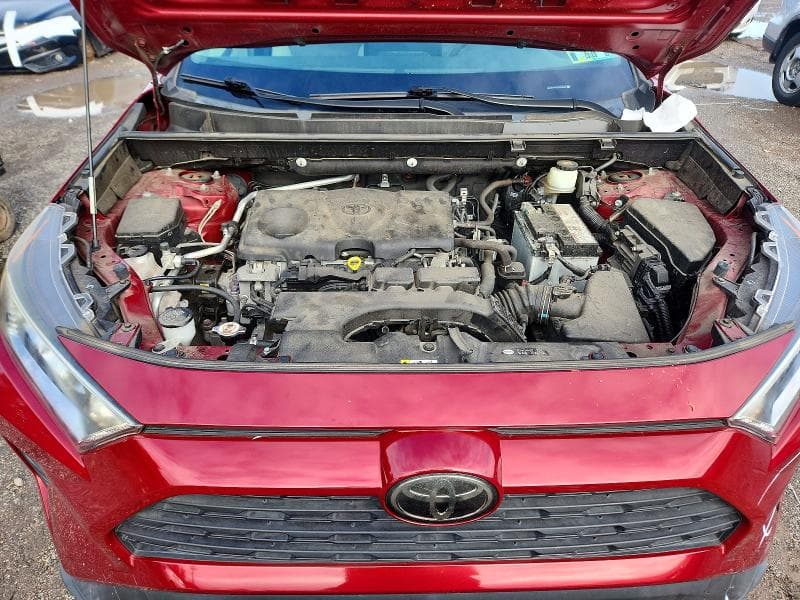 2019 TOYOTA RAV4 XLE 12