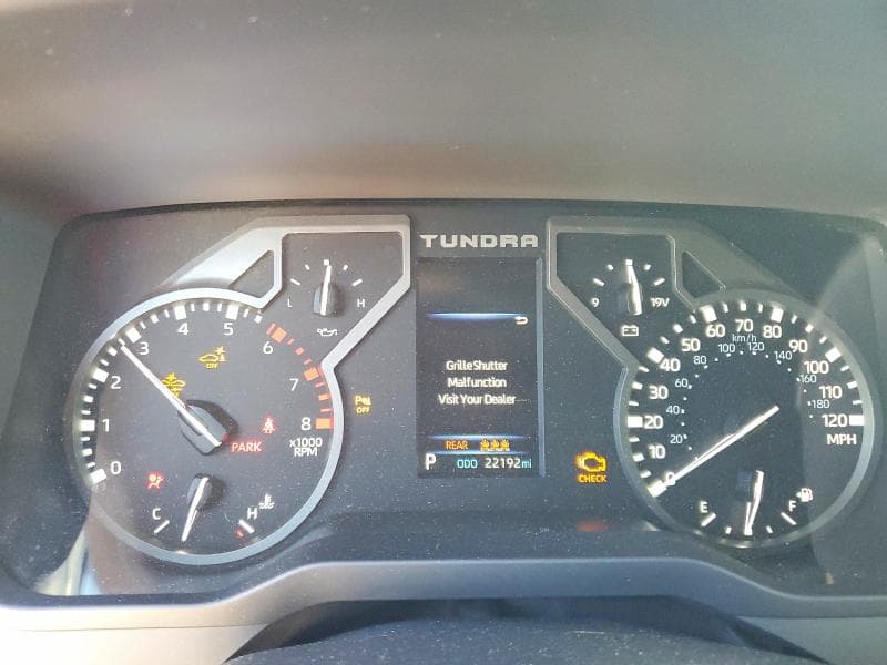 2025 TOYOTA TUNDRA SR5 9