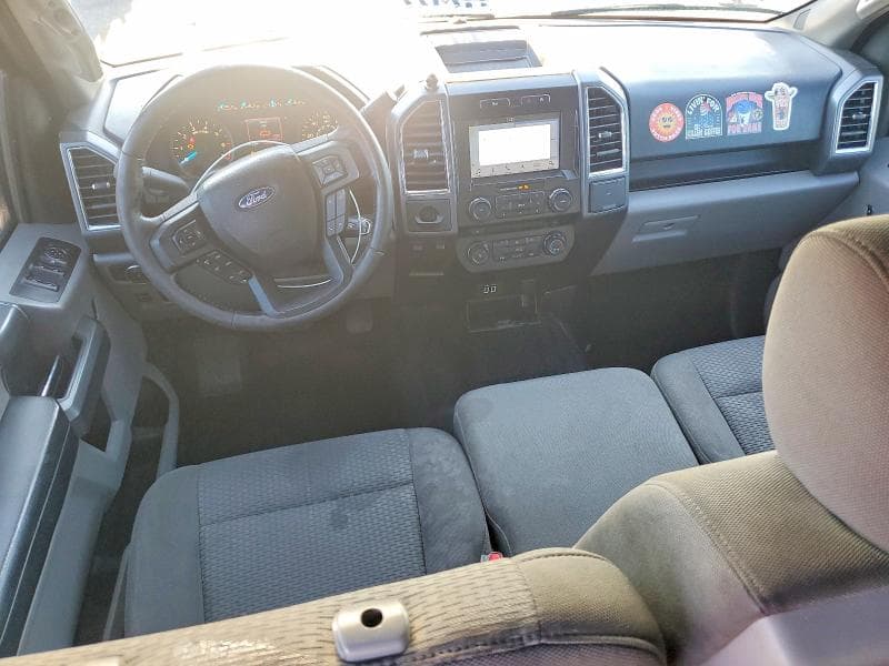 2017 FORD F150 SUPERCREW 8