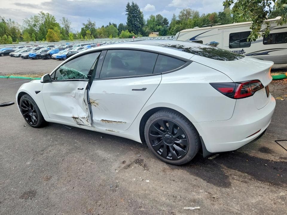 2022 TESLA MODEL 3 2