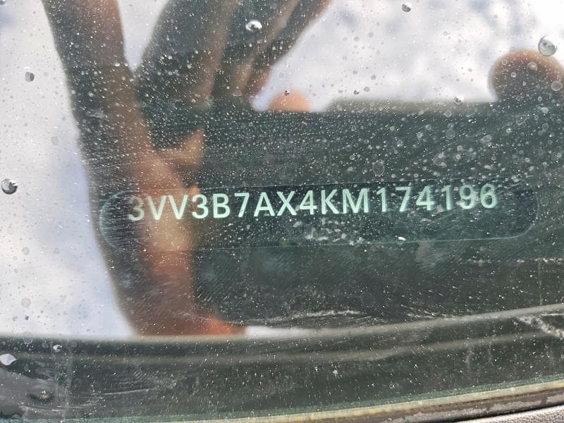 2019 VOLKSWAGEN TIGUAN SE 13