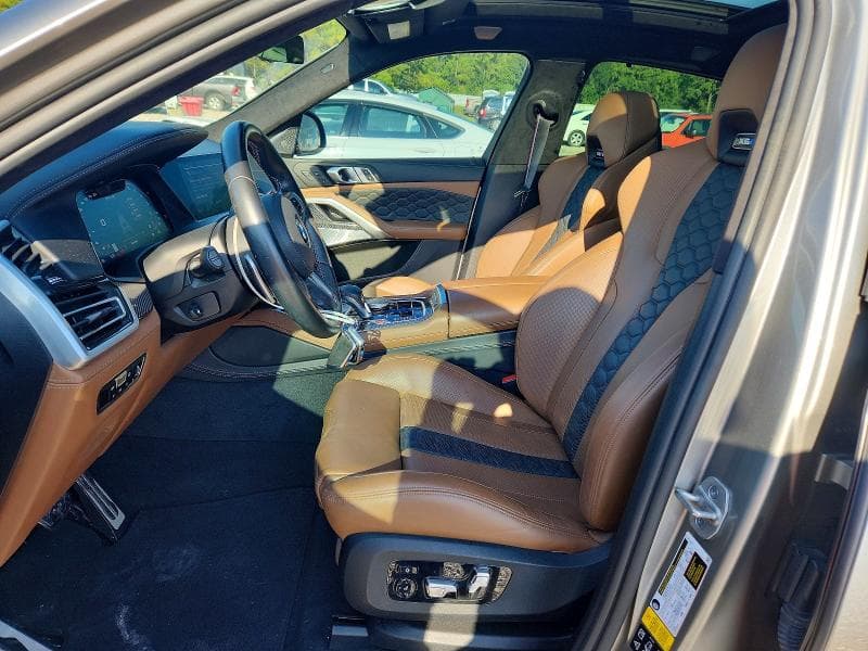 2021 BMW X6 M 7