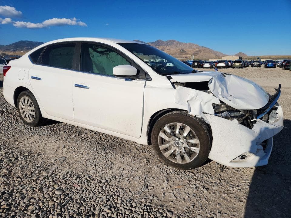 2017 NISSAN SENTRA S 4