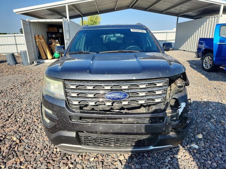 2017 FORD EXPLORER XLT 5
