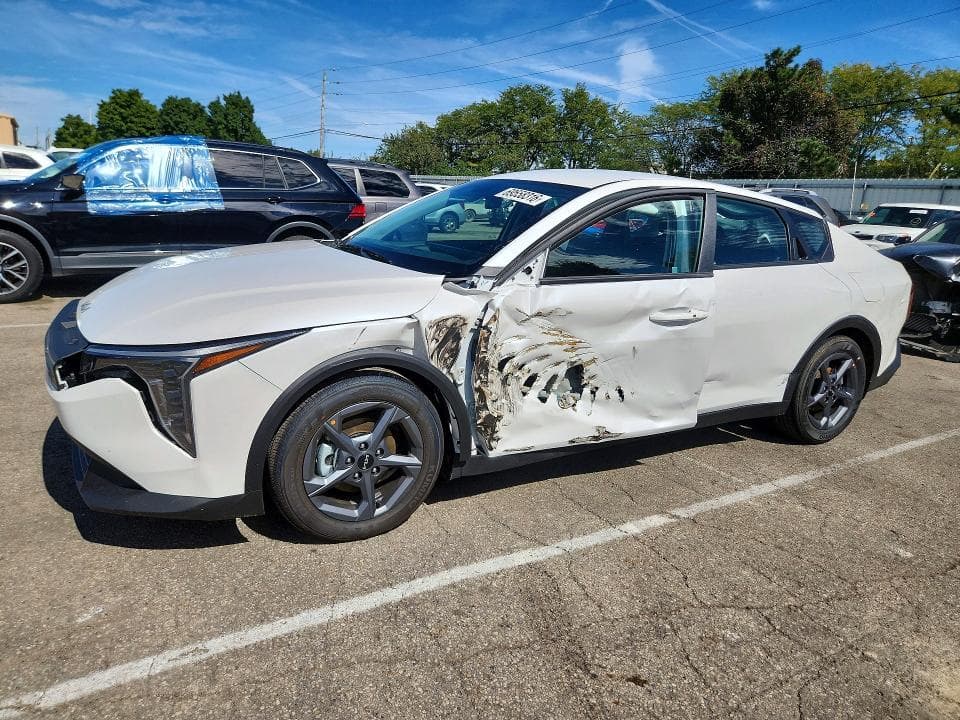 2026 KIA K4 LXS