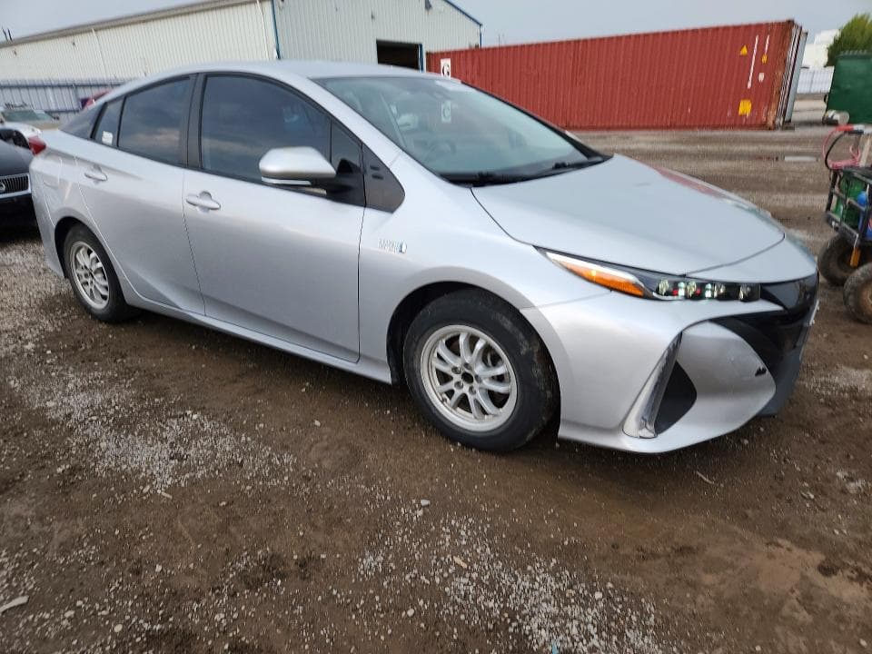 2021 TOYOTA PRIUS PRIME LE 4