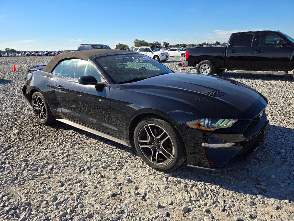 2019 FORD MUSTANG 4