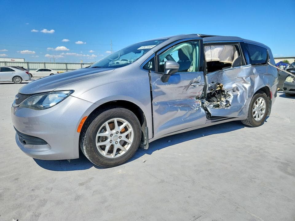 2017 CHRYSLER PACIFICA LX