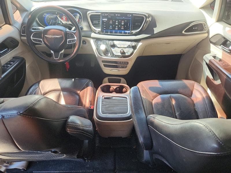 2022 CHRYSLER PACIFICA TOURING L 8