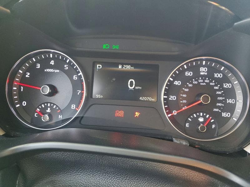 2023 KIA FORTE GT LINE 9