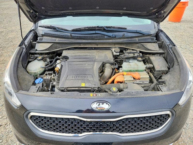 2019 KIA NIRO LX 11