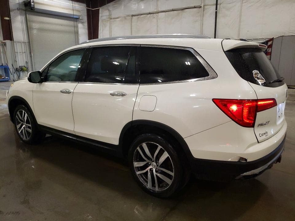 2017 HONDA PILOT ELITE 2