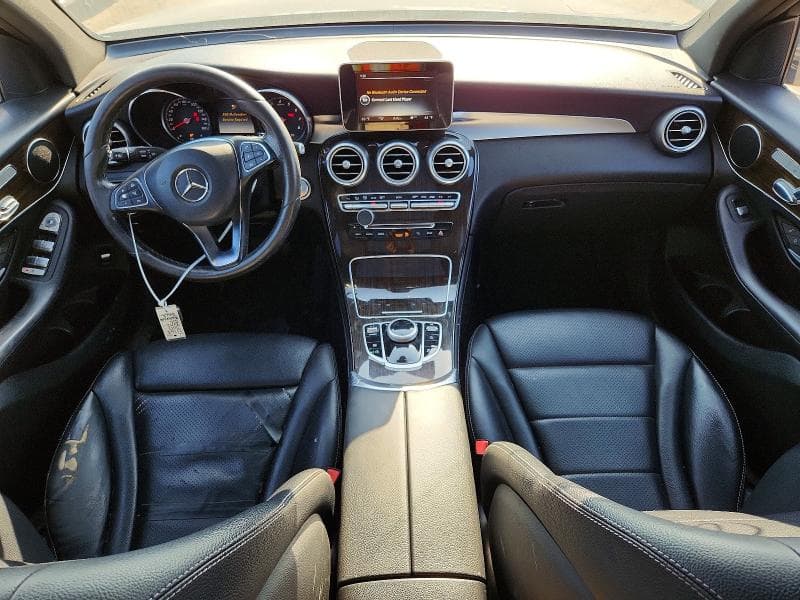 2017 MERCEDES-BENZ GLC 300 4MATIC 8