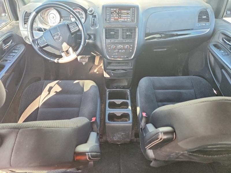 2017 DODGE GRAND CARAVAN SE 8