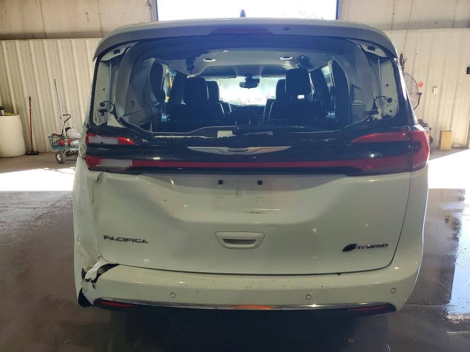 2024 CHRYSLER PACIFICA HYBRID SELECT 6