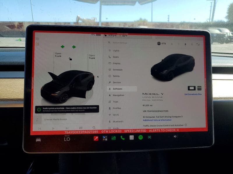 2023 TESLA MODEL Y 9