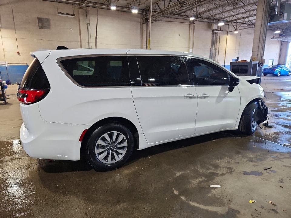 2025 CHRYSLER PACIFICA HYBRID SELECT 3