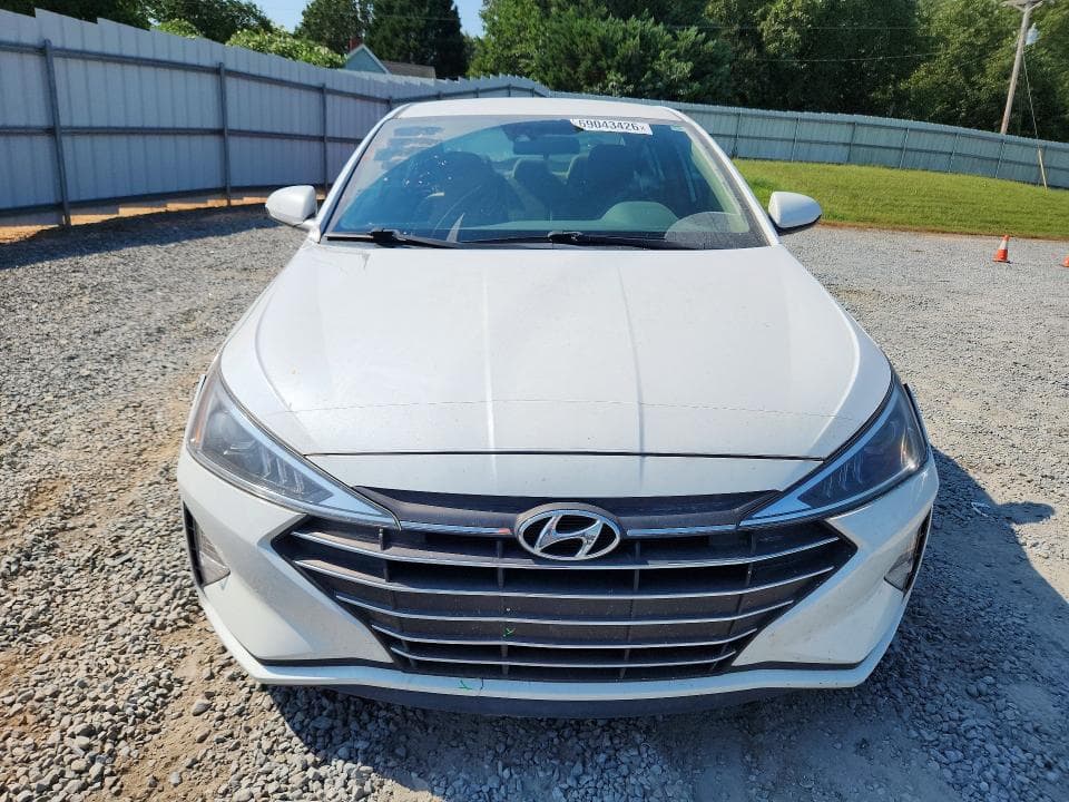 2019 HYUNDAI ELANTRA SEL 5
