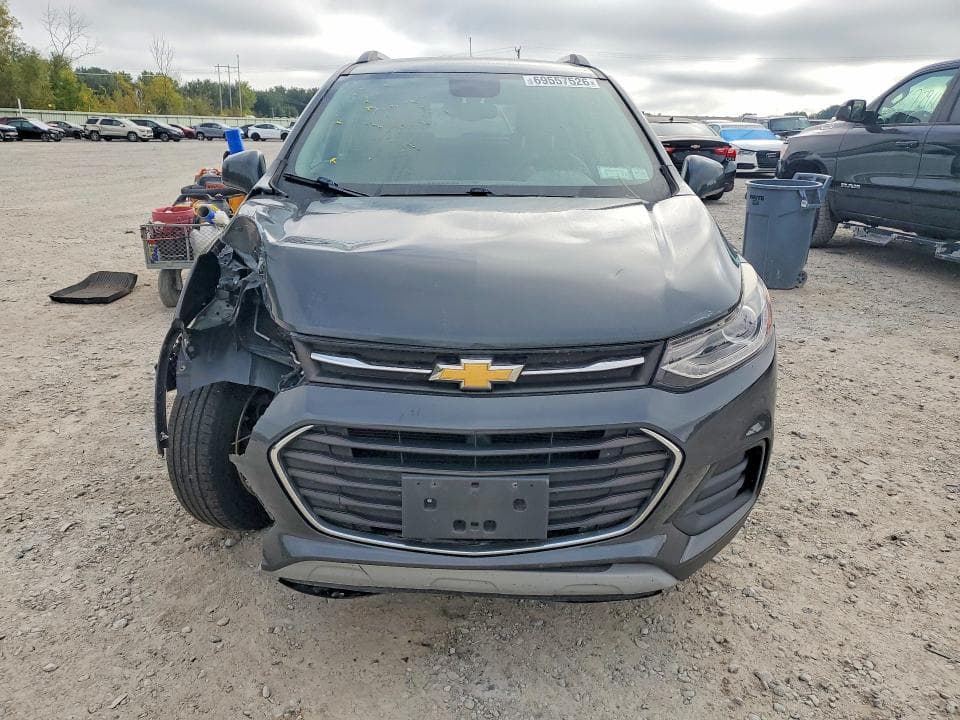 2018 CHEVROLET TRAX 1LT 5